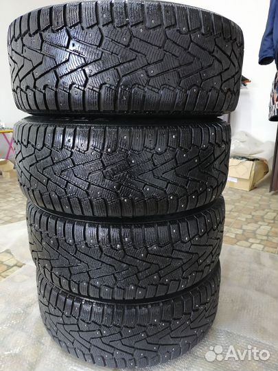 Pirelli Ice Zero 235/55 R17 103