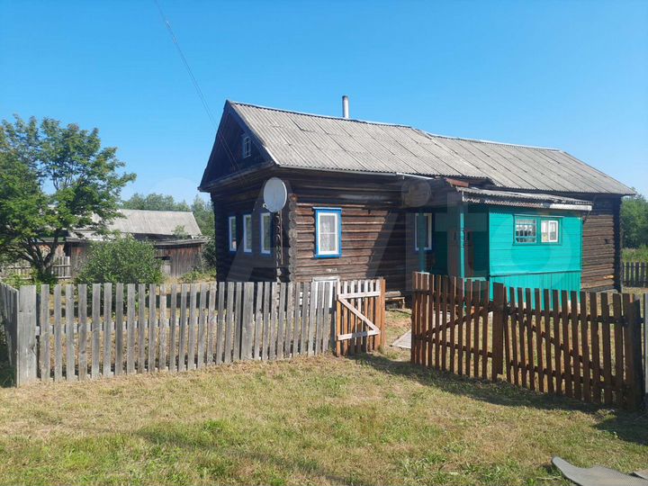 Дом 38 м² на участке 43,3 сот.