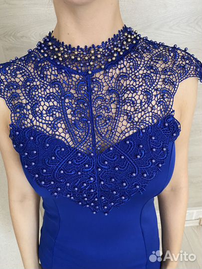 Вечернее платье