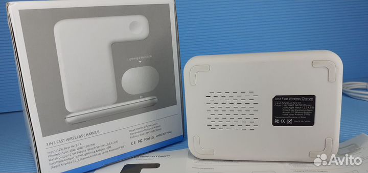 Беспроводное зарядное устройство Apple 3в1