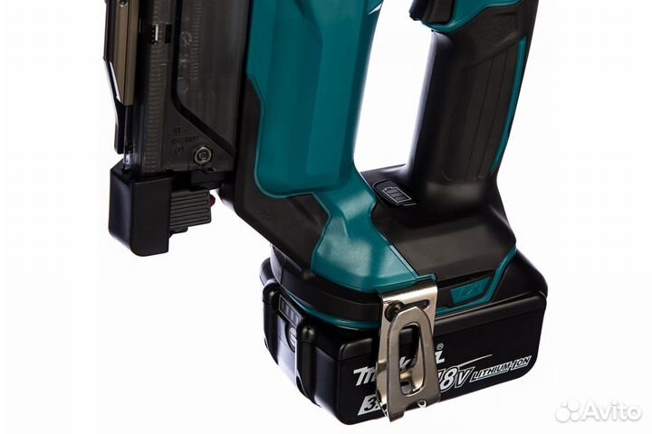 Аккум гвоздезабиватель Makita LXT DPT353RFE