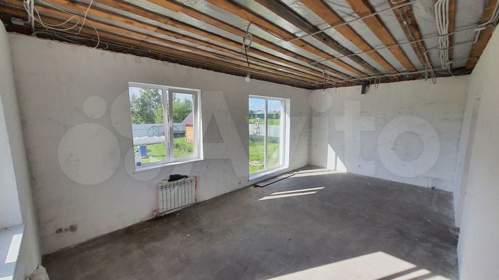 Дом 159 м² на участке 11 сот.