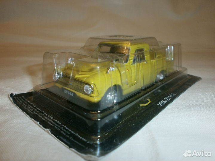 Ижи и Волги 1/43