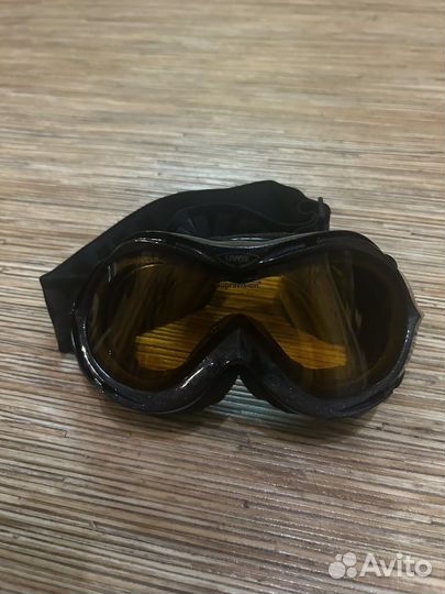 Горнолыжные очки uvex детские