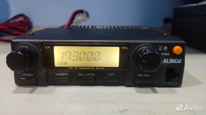 Радиостанция Alinco DR-140