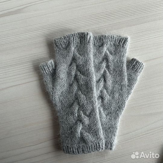 Митенки вязаные из пуха норки