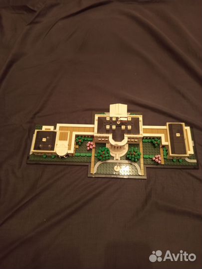 Lego белый дом