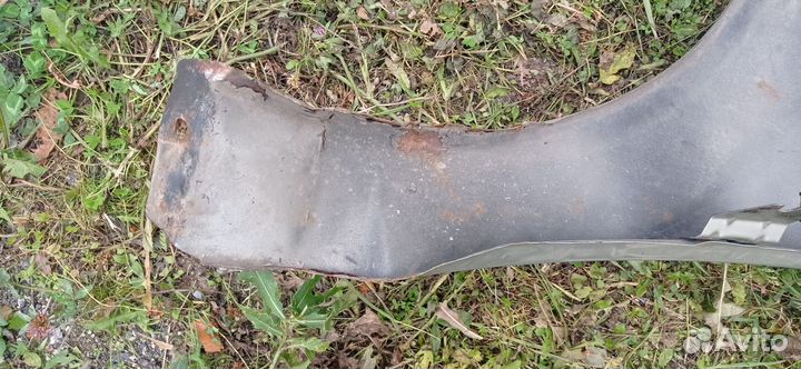Крыло переднее правое Renault Logan 1, LADA Largus
