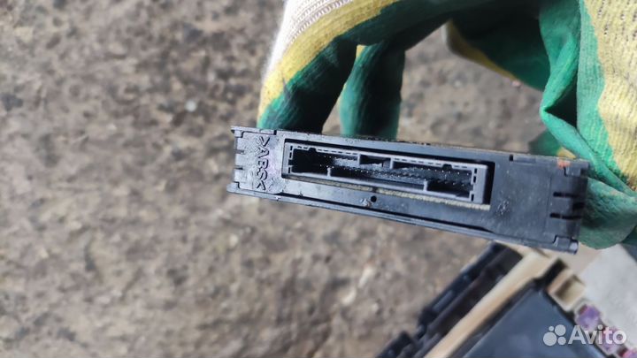 Блок управления парктрониками на Тойоту рав 4 XA50