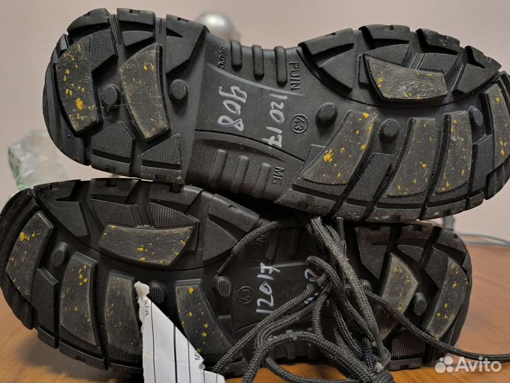 Рабочая зимняя обувь. Спец одежда