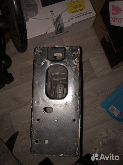 Лонжерон передний