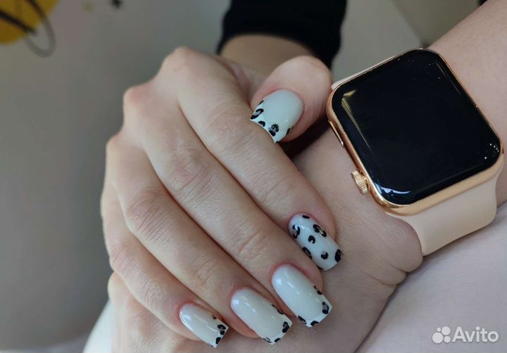 Наращивания ногтей и ресниц