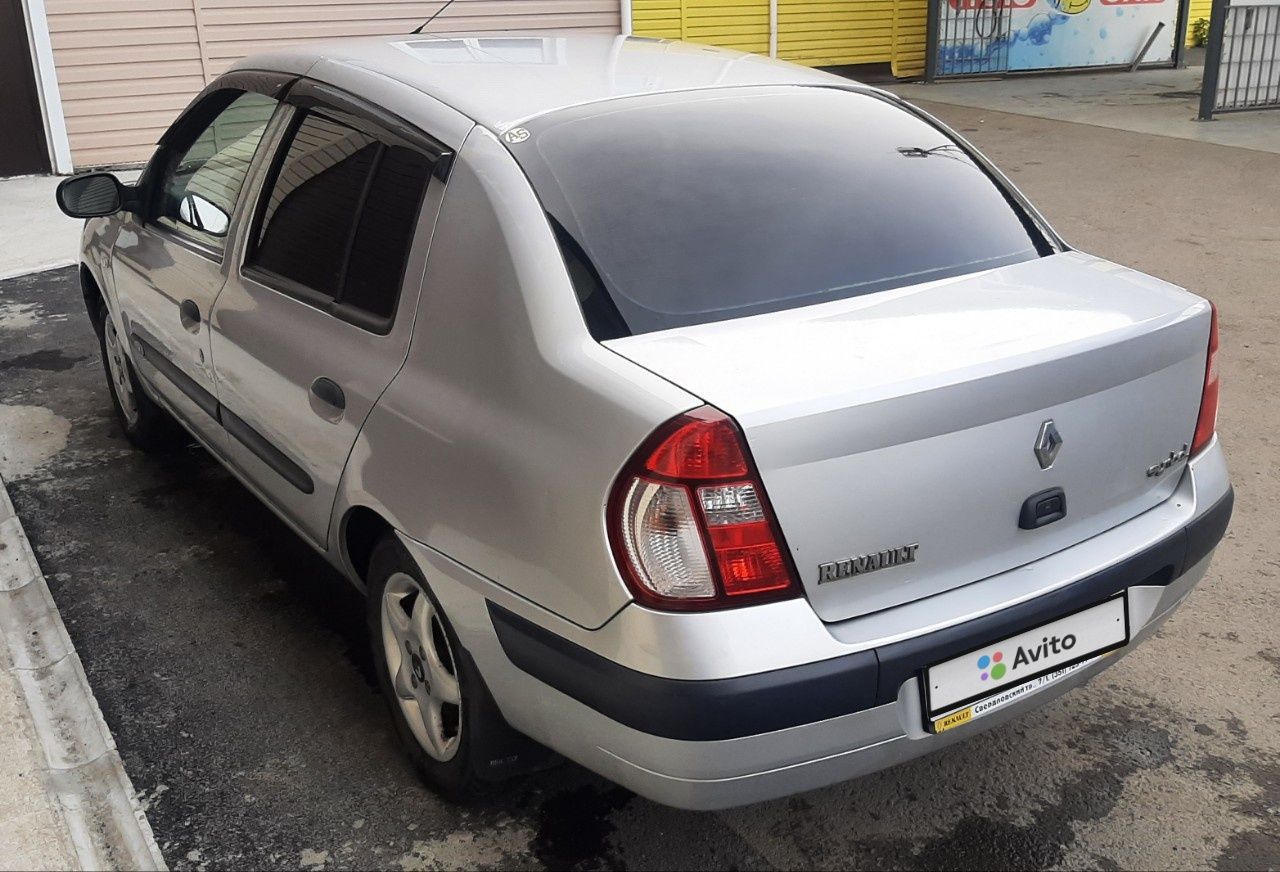 Renault Symbol: фото владельца