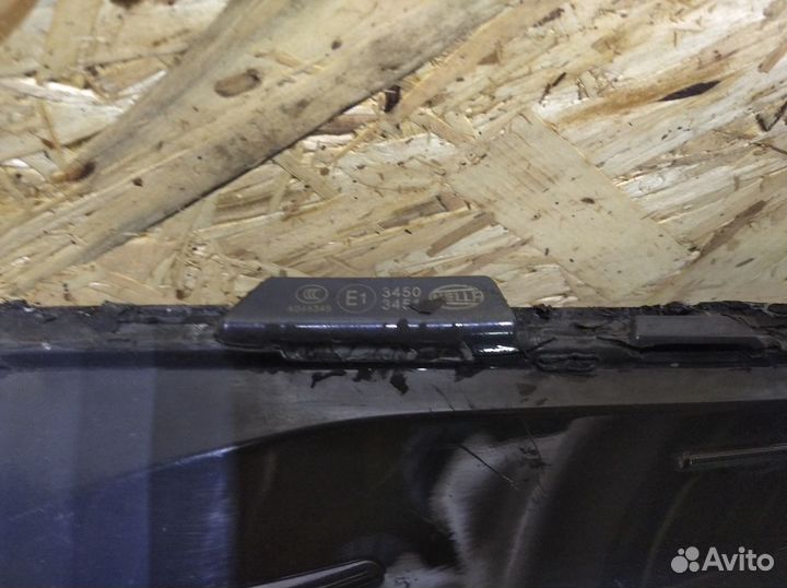 Правое стекло фары Mercedes Benz E klasse w212