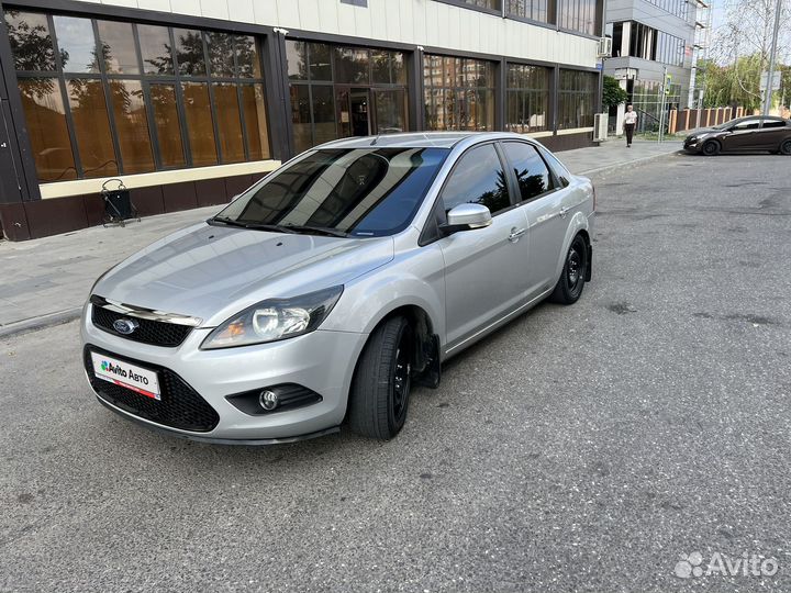 Ford Focus 2.0 МТ, 2010, 282 938 км