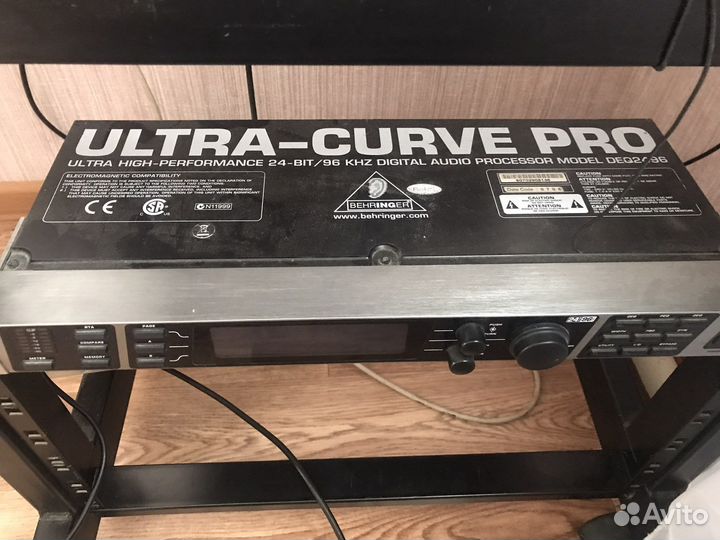 Мастеринговый процессор Behringer deq 2496 ultra