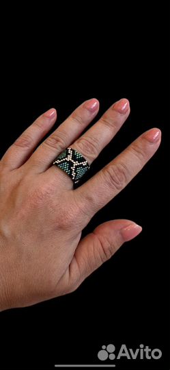Кольцо /змея/ змеиный принт из бисера