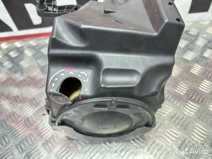 Корпус фильтра Ford Kuga 2 1.6