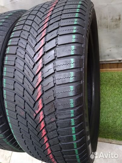 Bridgestone Weather Control A005 Evo 215/55 R17 98W