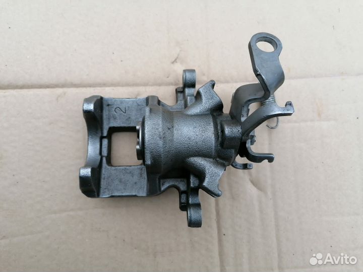 Суппорт задний Mitsubishi ASX outlander3