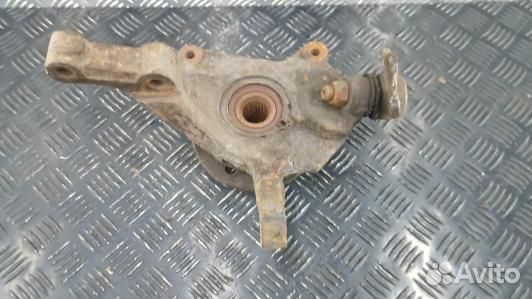 Ступица передняя левая opel vivaro (5TD15K901)