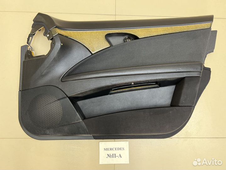 Обшивки дверей Mercedes W211