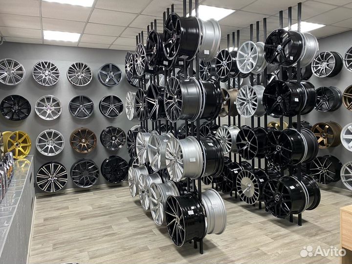 Диски Volkswagen R-Line R18 5x112