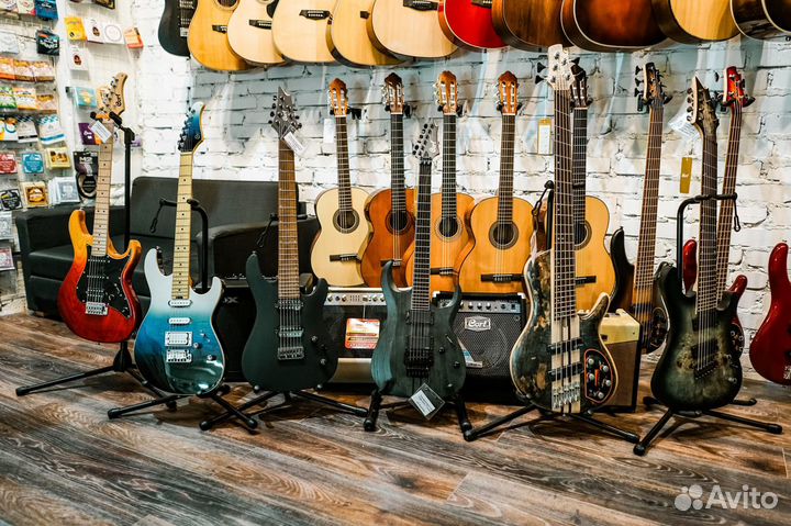 Комбоусилитель для Бас-гитары leem S15B