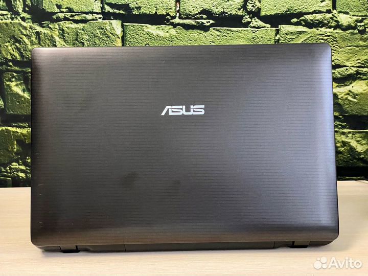 Ноутбук asus 17.3