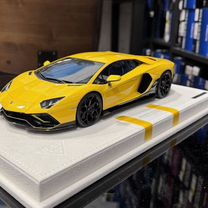 EML061E Lamborghini Aventador UltiMate 1:18