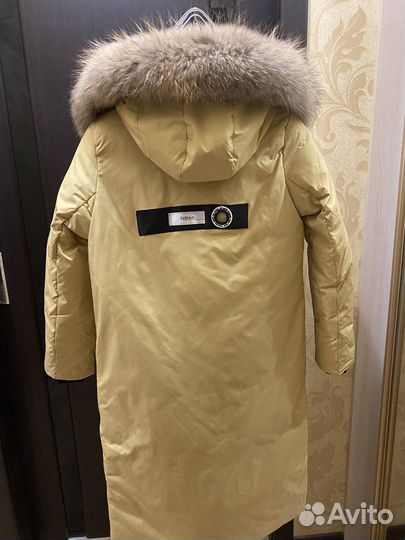 Пуховик новый