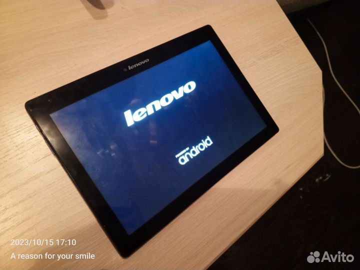 Планшетный компьютер Lenovo tab 2 A10-70L
