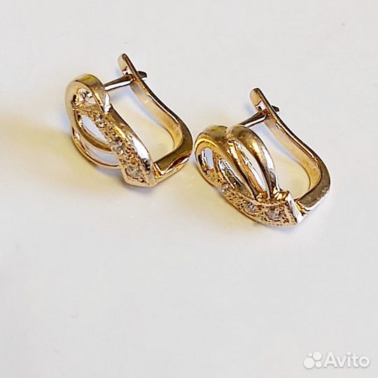 Золотые серьги