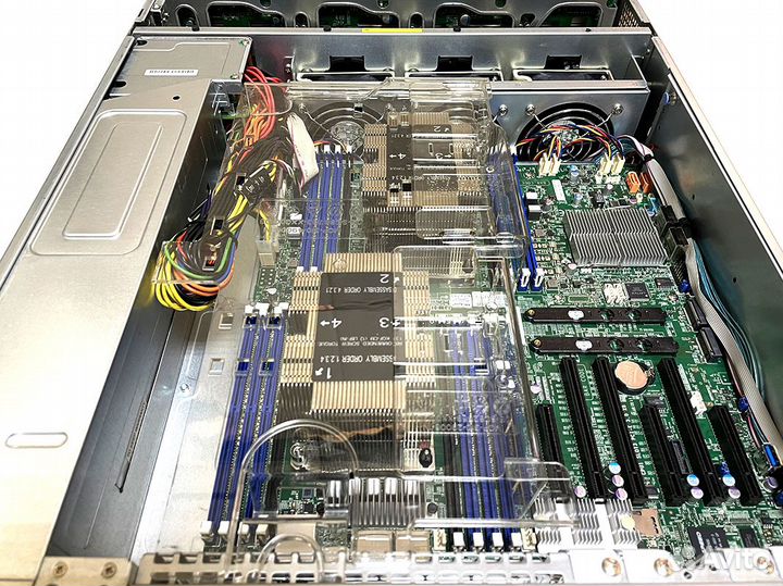 Сервер Supermicro 6049P-E1CR36L 2xGold 6238 32Gb