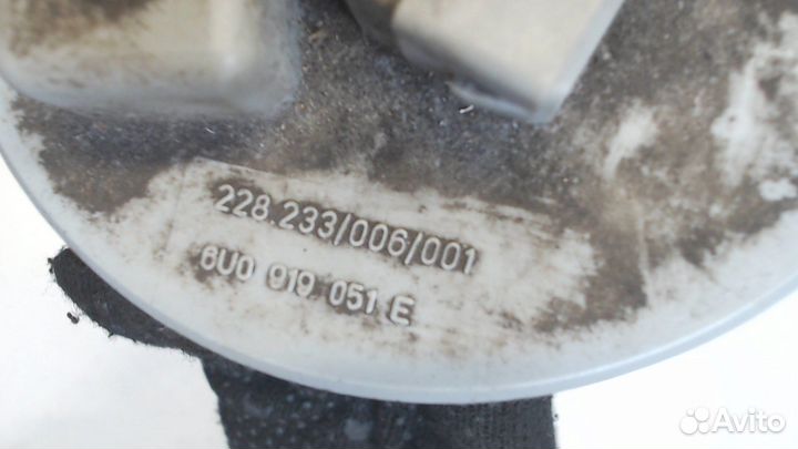 Насос топливный электрический Skoda Felicia, 1998