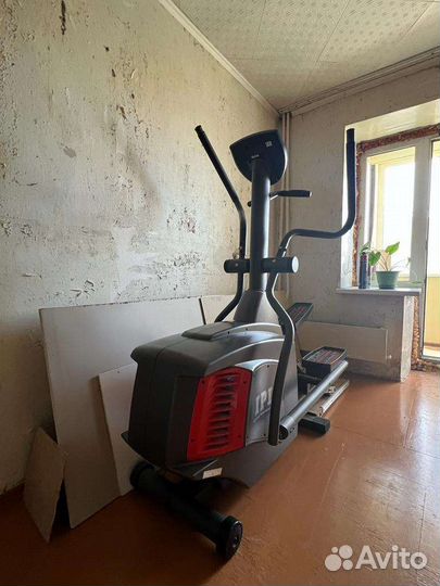 Эллиптический тренажер