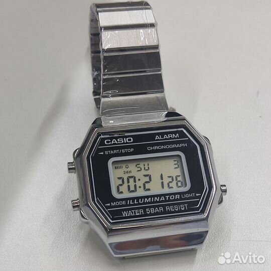 Часы casio электронные (новые)