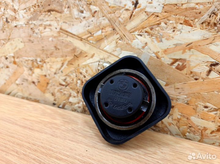 Крышка масляной горловины BMW E36 E39 E46 E38