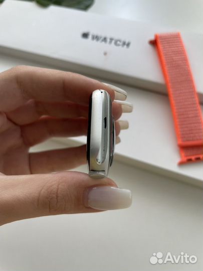 Apple Watch SE 44mm Silver Акб-94%