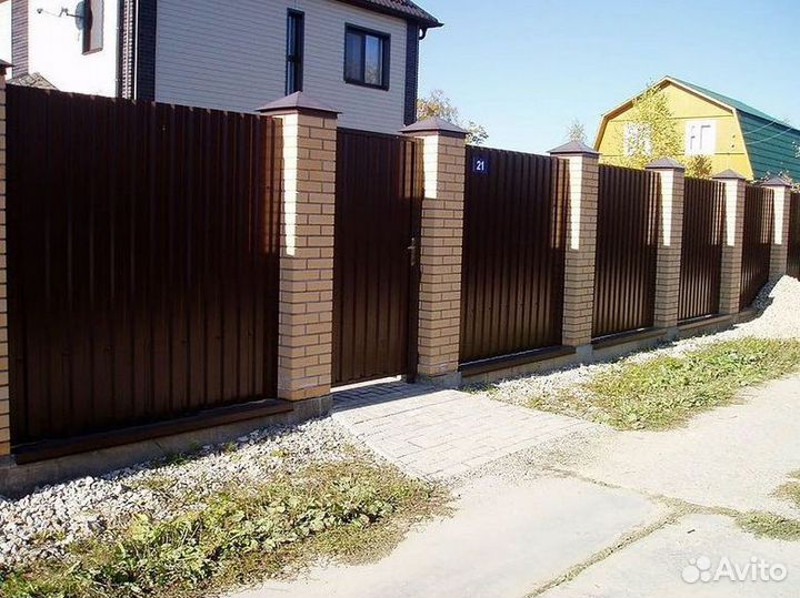 Забор из профнастиал, Откатные ворота