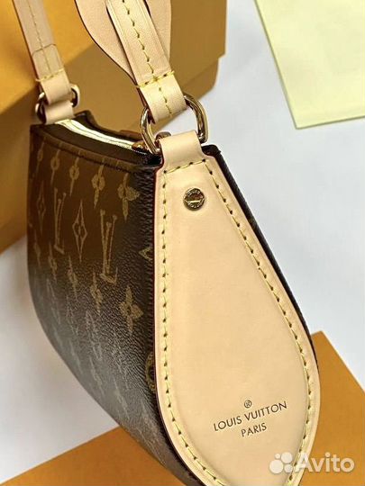 Сумка Louis Vuitton Pochette Tirette