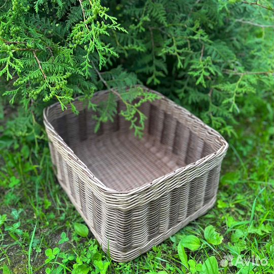 Корзина плетеная