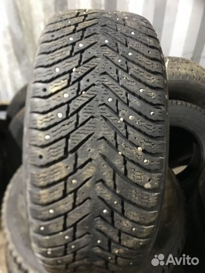 Nokian Tyres Hakkapeliitta 8 SUV 225/55 R17 101