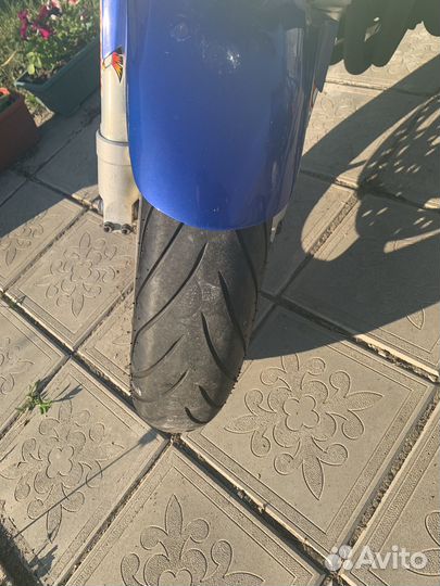 Honda CB 400SFV