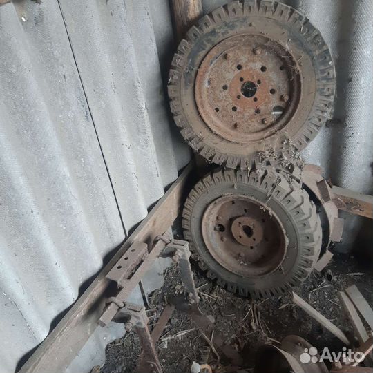 Колеса для трактора т-12