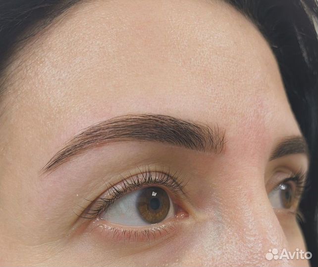 Коррекция бровей