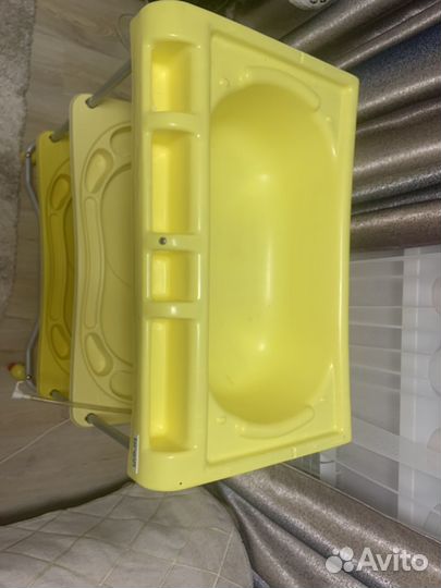 Пеленальный столик с ванночкой