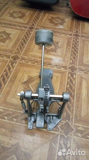 Педаль yamaha для бас барабана ударные