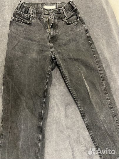 Джинсы широкие