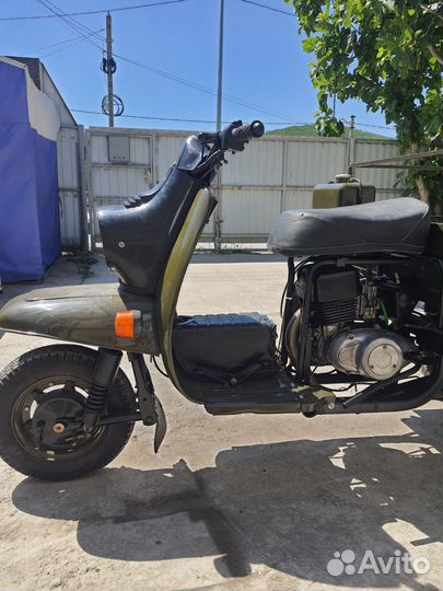 Моторолер муравей